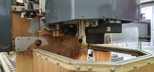 4CN302514-Caselli-Group-CENTRO-DI-LAVORO-LARI-&-LARI-FR-330-TA (23).jpg